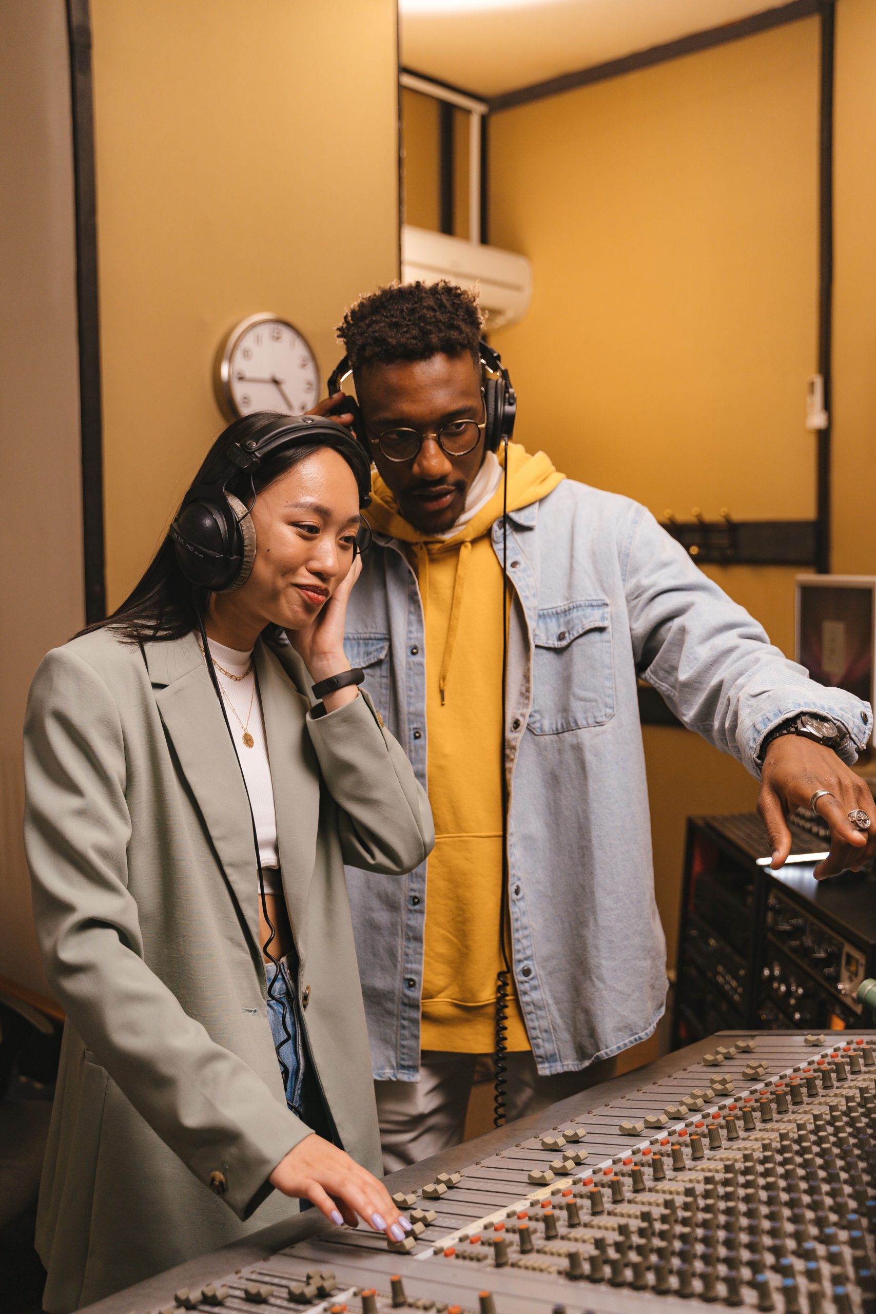Professional business jingle production